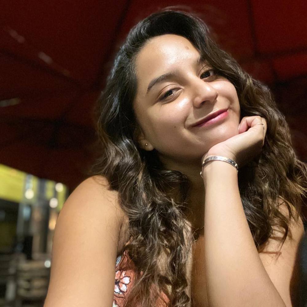Meet your Posher, Paulina